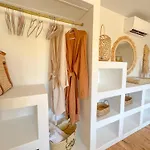 Bohemian With Heated Pool Near فيلة *