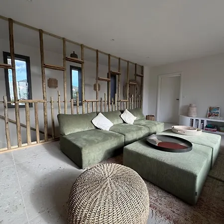 Bohemian With Heated Pool Near