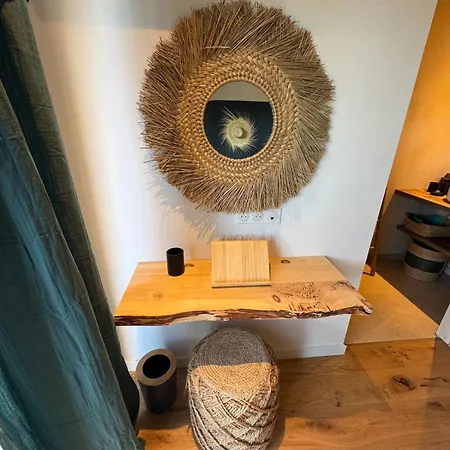 Bohemian With Heated Pool Near Villa