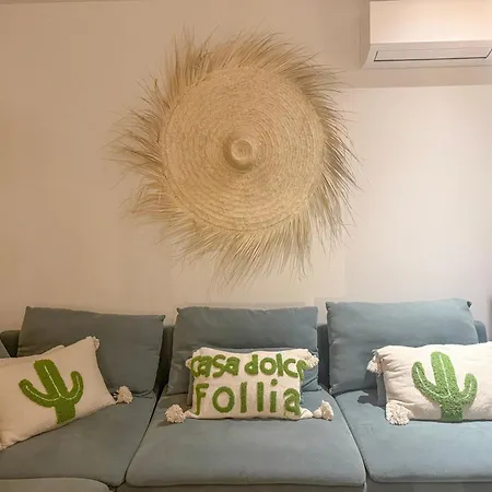 Villa Bohemian With Heated Pool Near Lecci