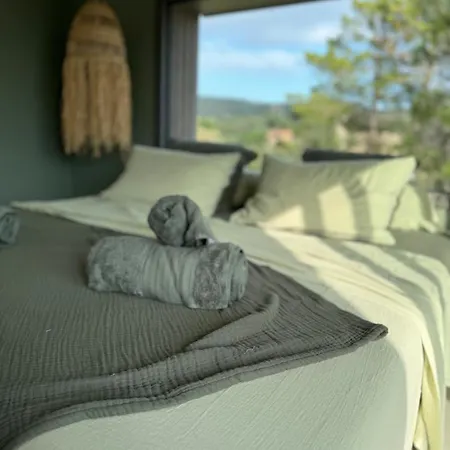 Bohemian With Heated Pool Near *