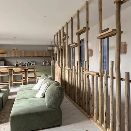 Bohemian With Heated Pool Near Lecci