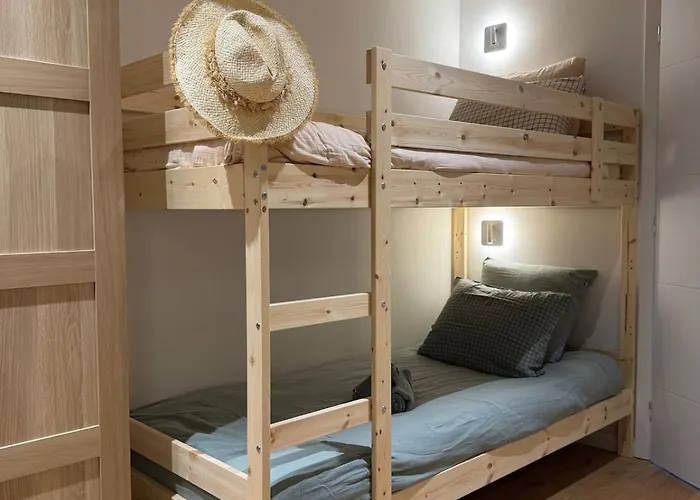 Bohemian With Heated Pool Near Lecci