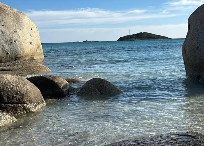 Bohemian With Heated Pool Near Lecci