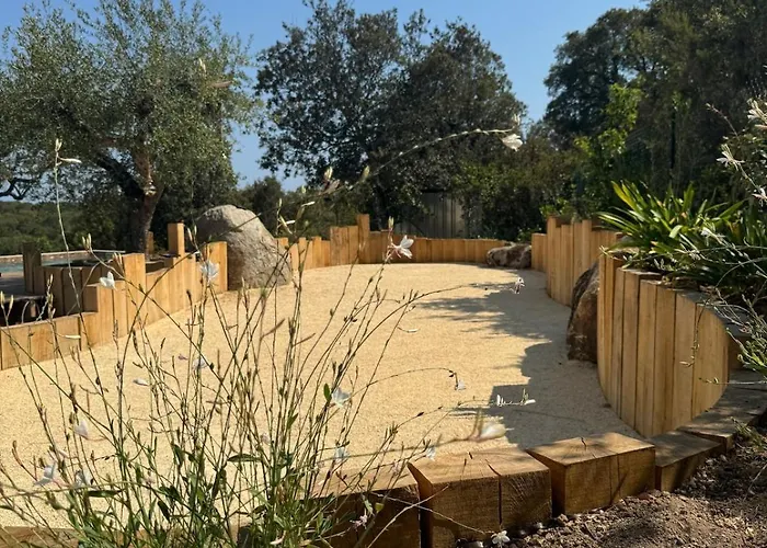 Bohemian With Heated Pool Near * Lecci