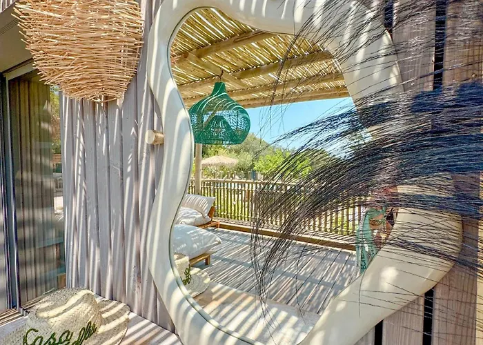 Bohemian With Heated Pool Near